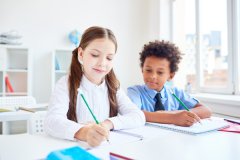 儿童近视吃叶黄素好吗，儿童吃叶黄素的好处