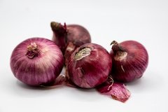 红酒泡洋葱的神奇功效与