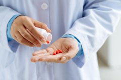 失眠吃什么药见效快，吃什么药治失眠