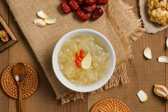 吃什么东西对肺比较好，补肺的四种食物
