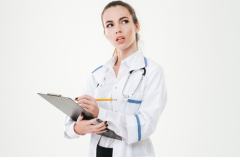 吃了维生素b2尿液发黄正常吗，吃了维生素b2拉肚子是怎么回事