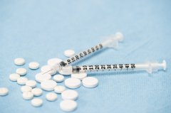 脚气缺什么维生素，口腔溃疡缺什么维生素
