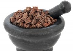 吃三七粉伤肝还是保肝，丹参伤肝还是保肝